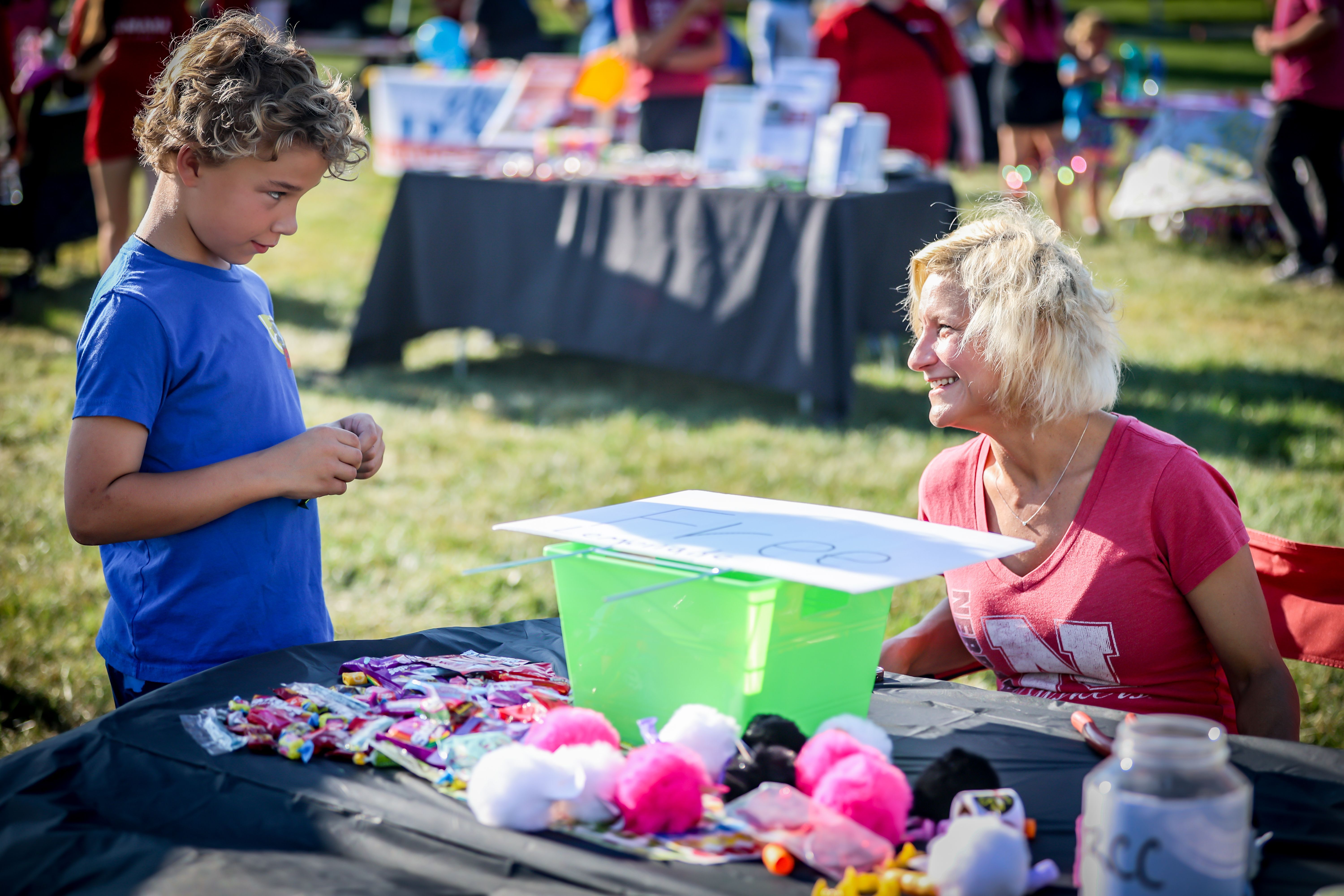 Kids enjoying crafts at the Race for Big Dreams