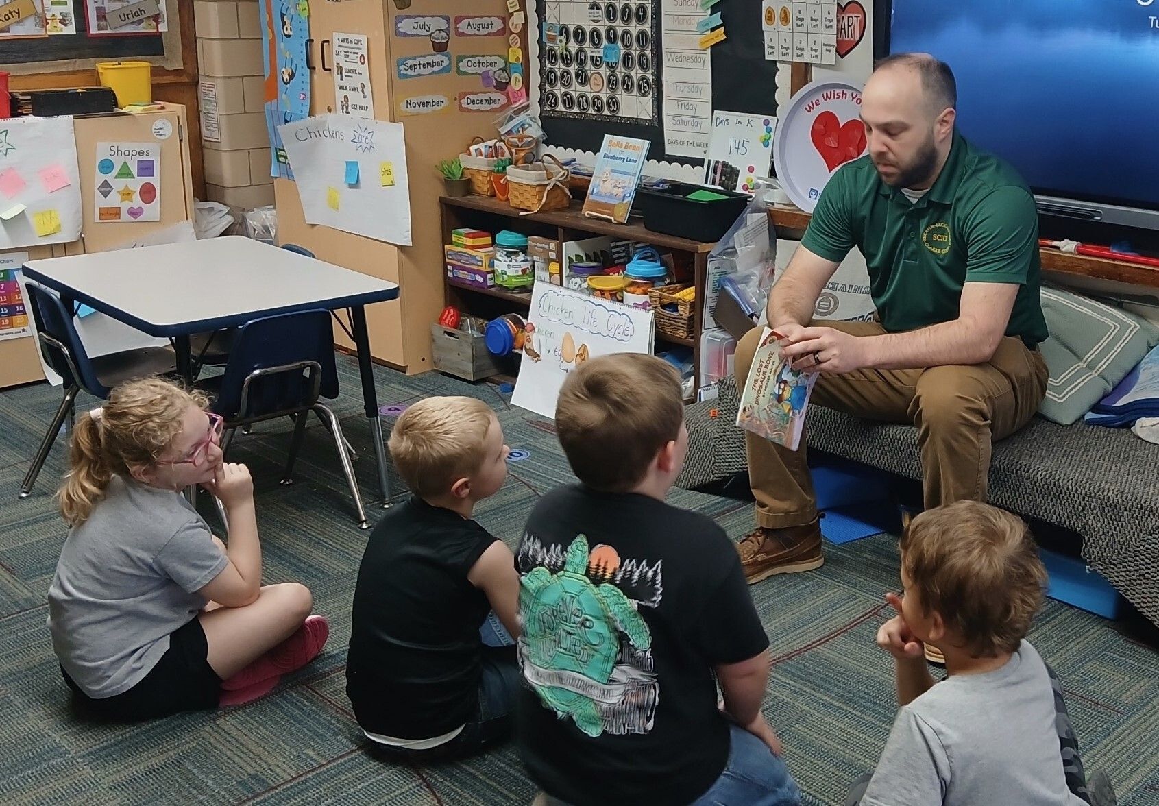 Austin Enjoyed Reading to Diagonal Kindergarteners!