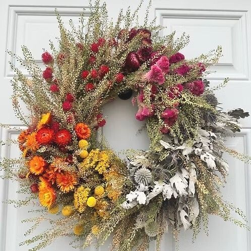 Using dried flowers from your garden to make beautiful wreaths. 