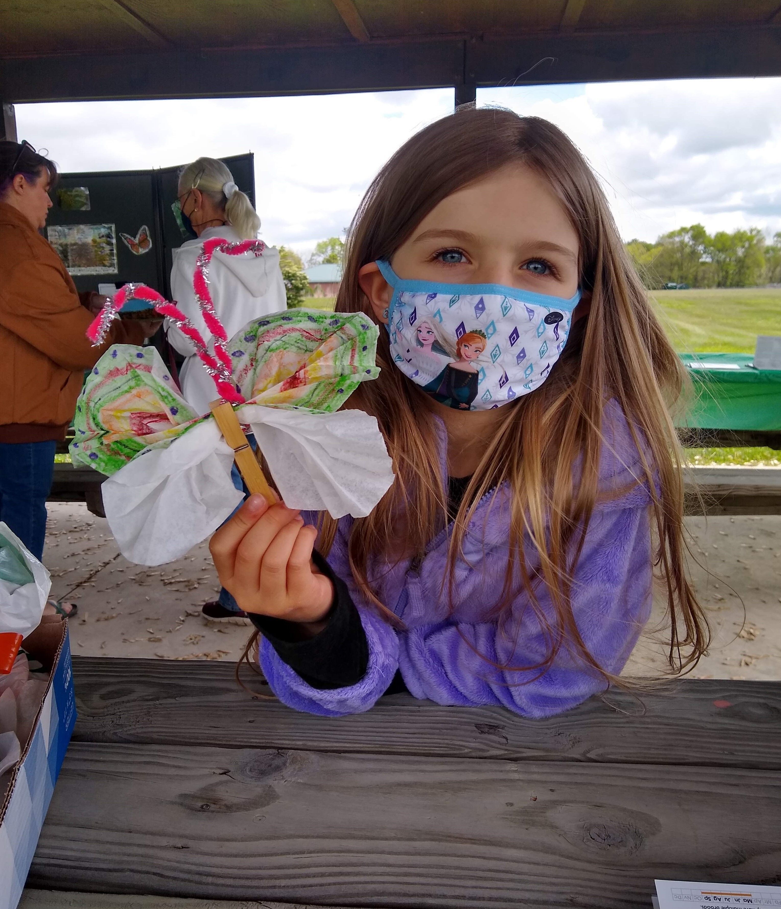 Kids crafts at Backyard Conservation Day