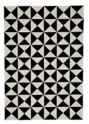Black/White Triangle Rug 6'x9'