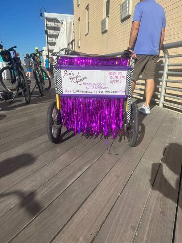 Isla's Royal Riders Cure the Cycle team