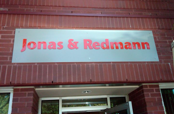 Jonas & Redmann Dimensional Lettering