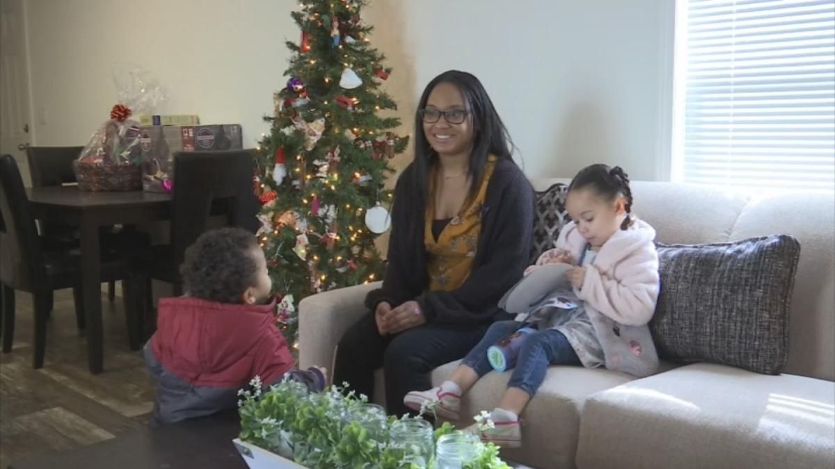 Clayton Homes turns graduate mom into homeowner