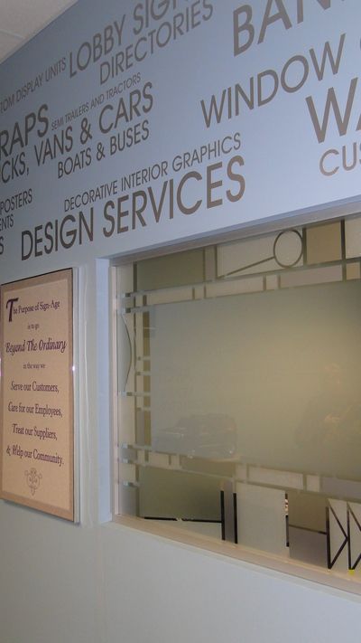Vinyl Lettering and Graphics
