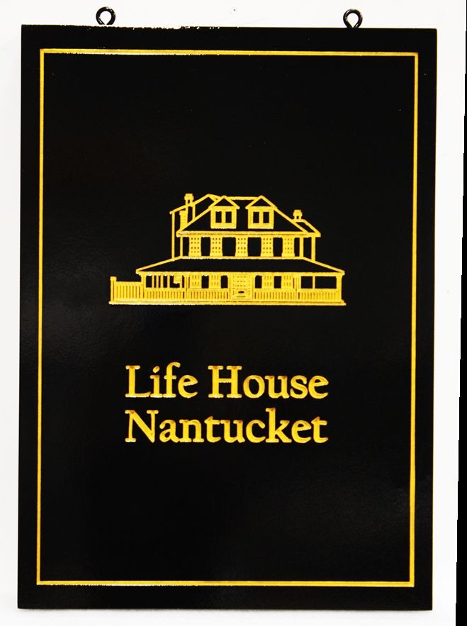 L22927 -  Engraved Coastal Residence Sign "Life House - Nantucket", with 24K Gold-Leaf Gilded Text, Border and House  Artwork