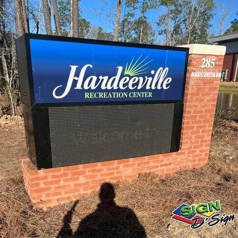 HARDEEVILLE-RECREATION-CENTER	