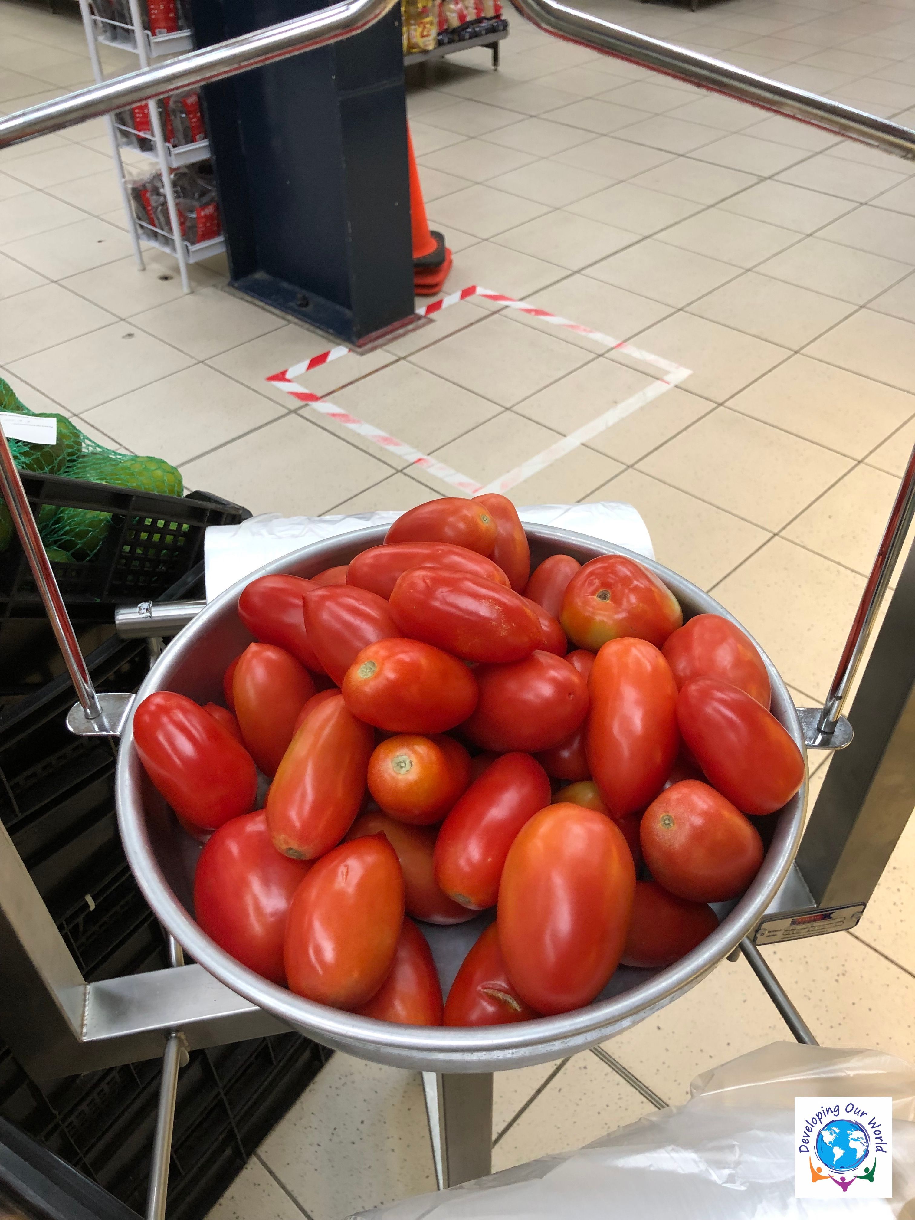 7 lbs of tomatoes 