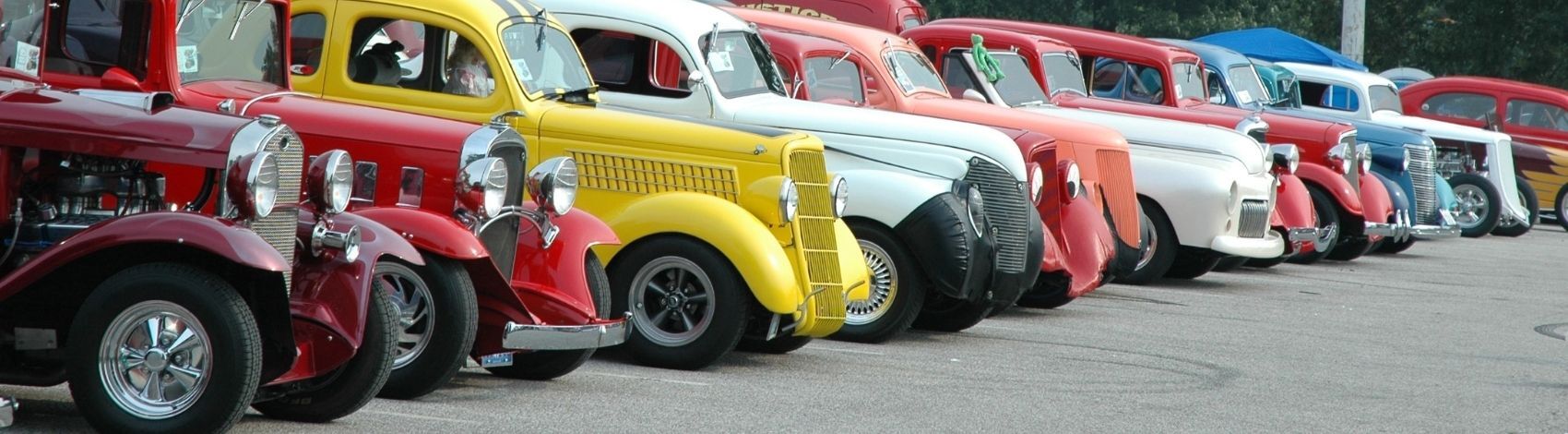 Elit3 Cliqu3 Car Club & Republic Services Care Car Show & Toy Drive