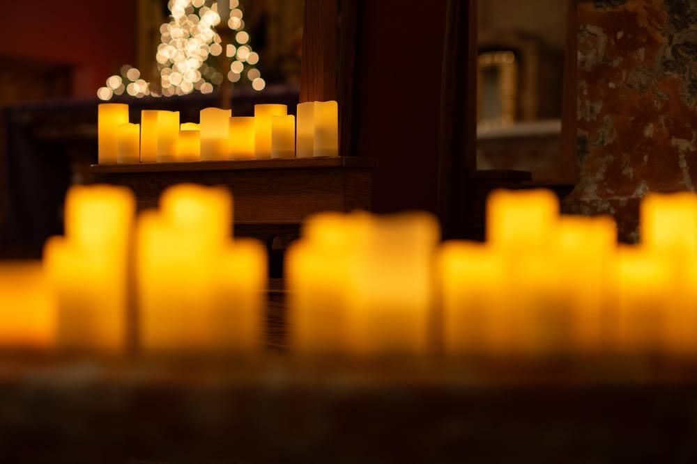 Why Seraphic Fire’s Candlelight Program Is One of the Most Immersive Classical Concert Experiences in South Florida
