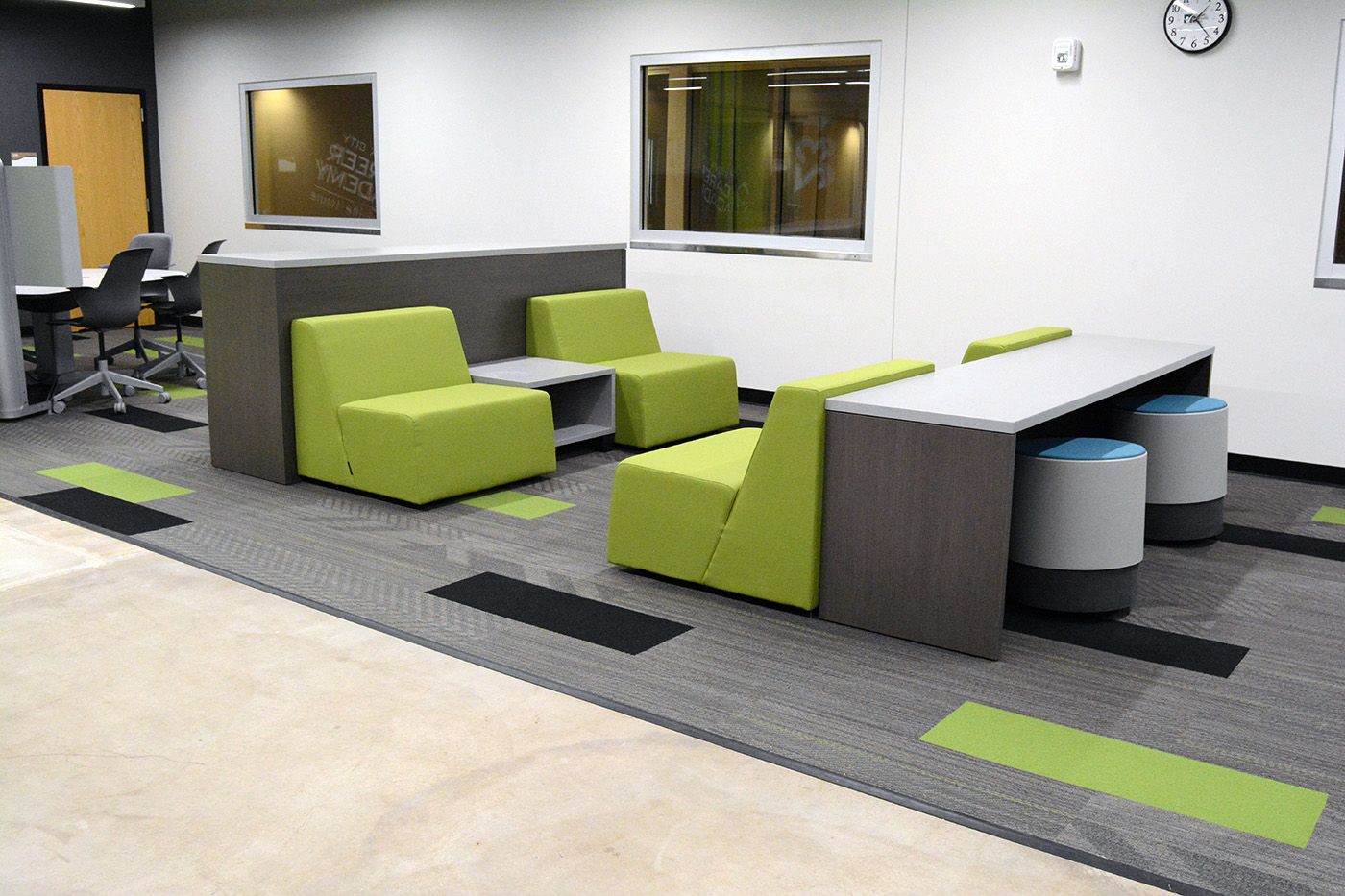 eakes office furniture