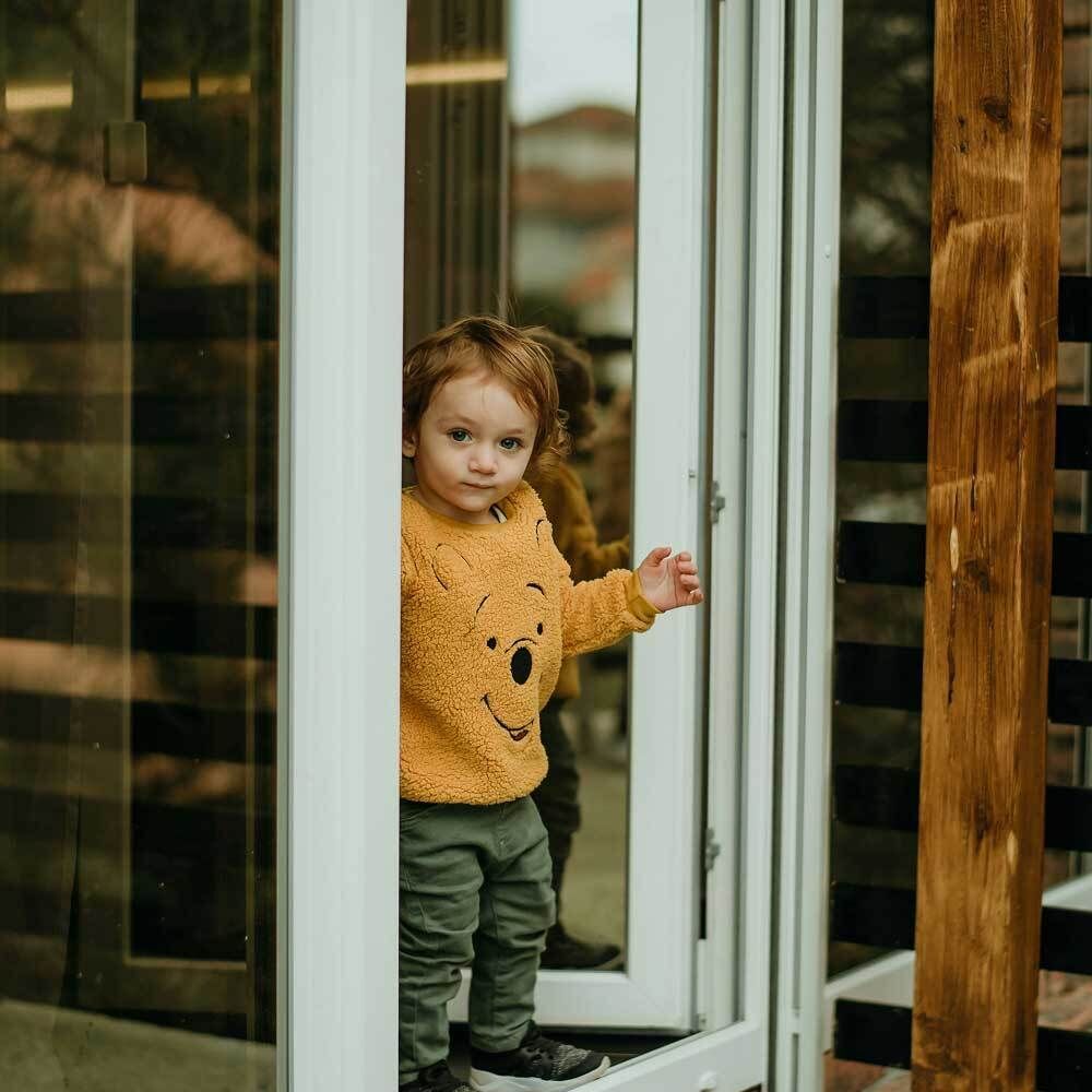 Young child in doorway