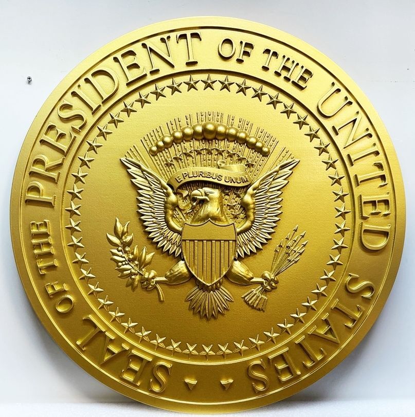 AP -1165  Carved Plaque of the Seal of the President of the  United States, Painted Metallic Gold