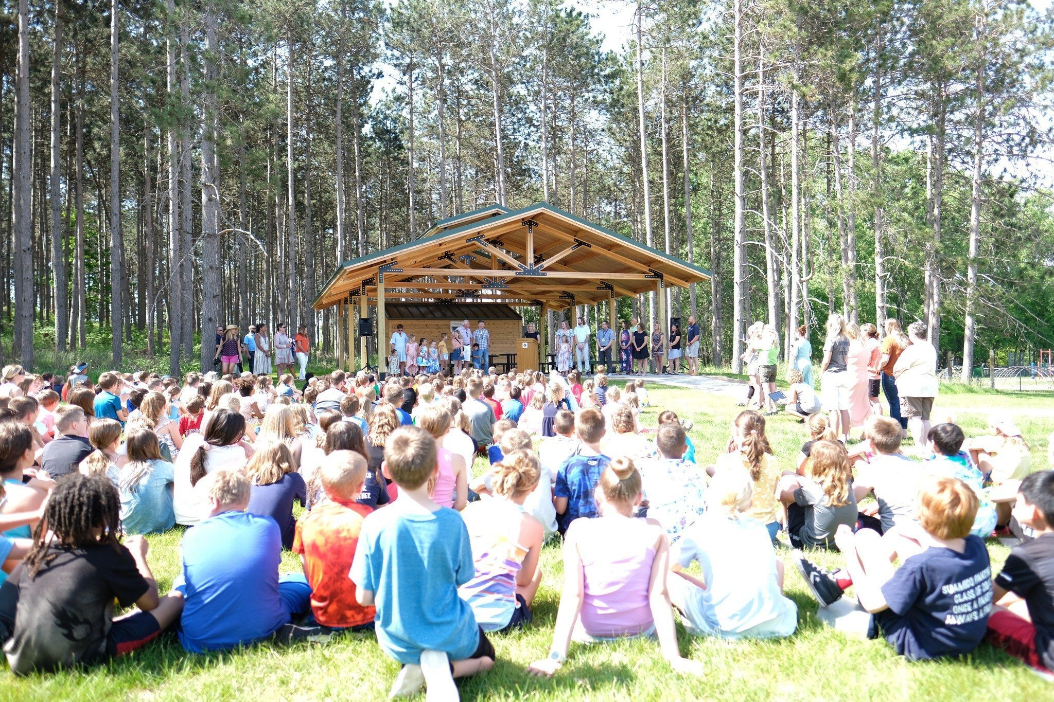 Hmielewski and Kolaszewski Family Donates Pavilion to Suamico Elementary