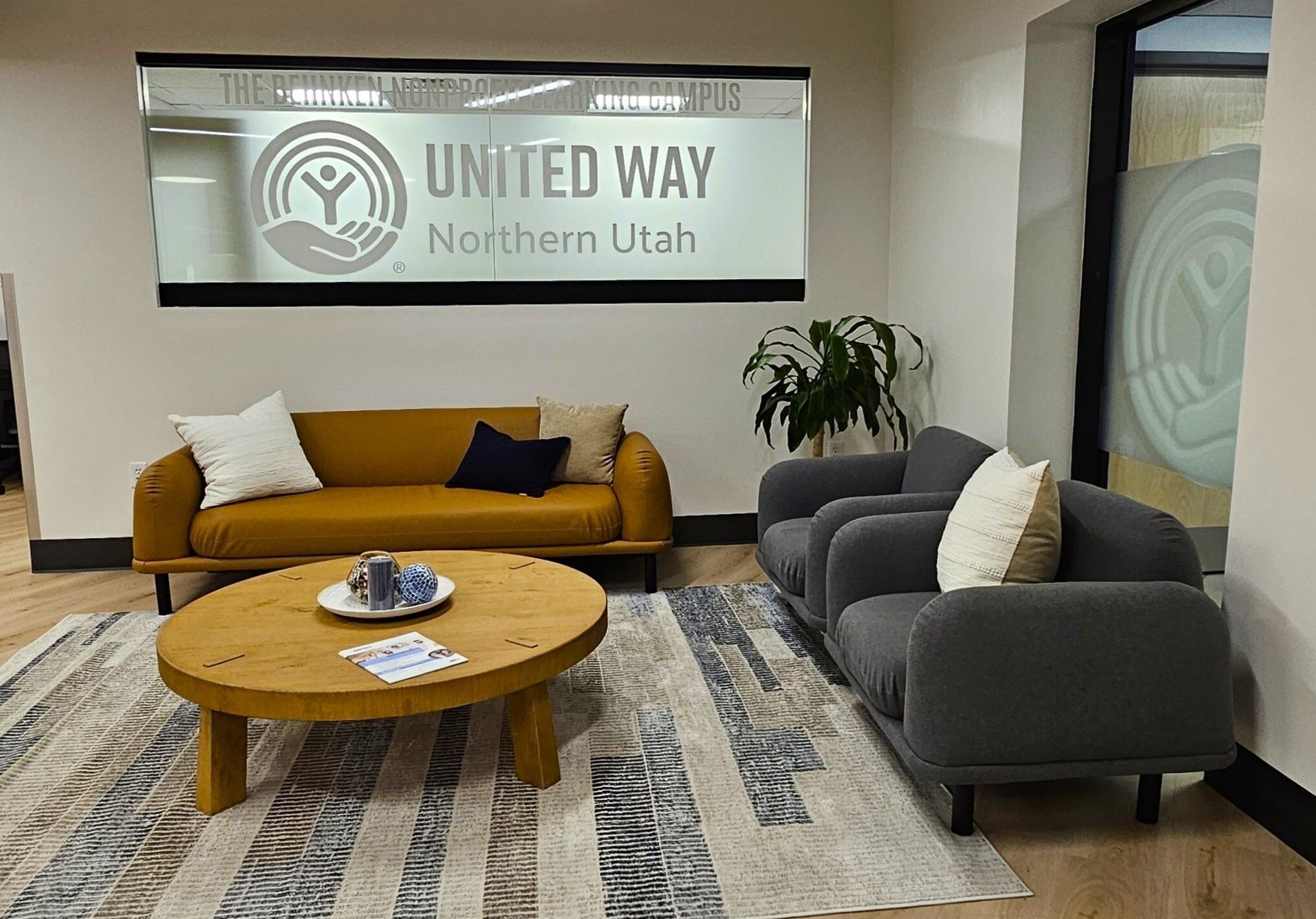 Image of the Behnken Nonprofit Learning Campus meeting lounge.