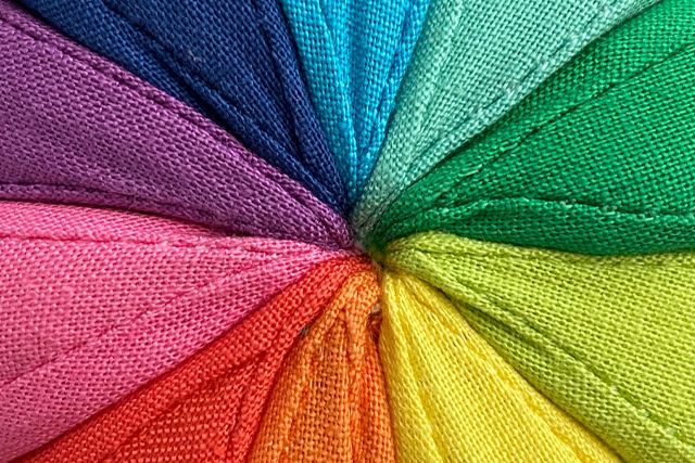 Fabric color wheel