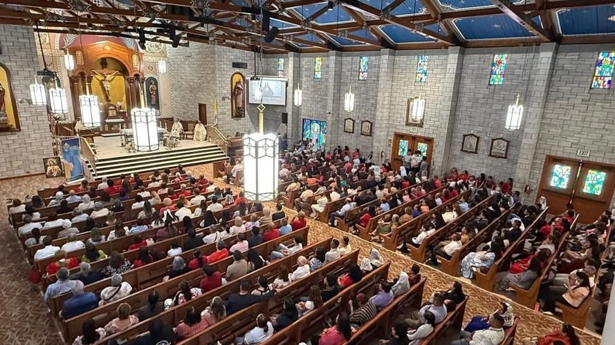 Parishioners, families and friends filled St. Juliana Church in West Palm Beach to be consecrated to the Sacred Heart of Jesus