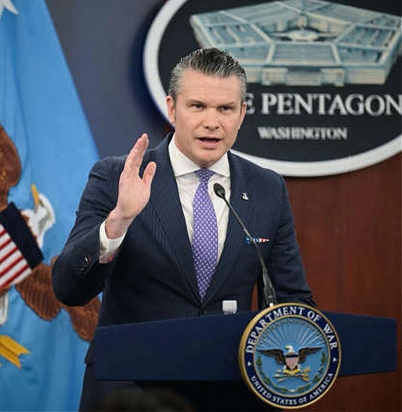 IP-1125 -Secretary of War Pete Heseth Giving a Speech at Pentagon with Pentagon Seal Behind Him