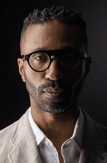 Omari Tau