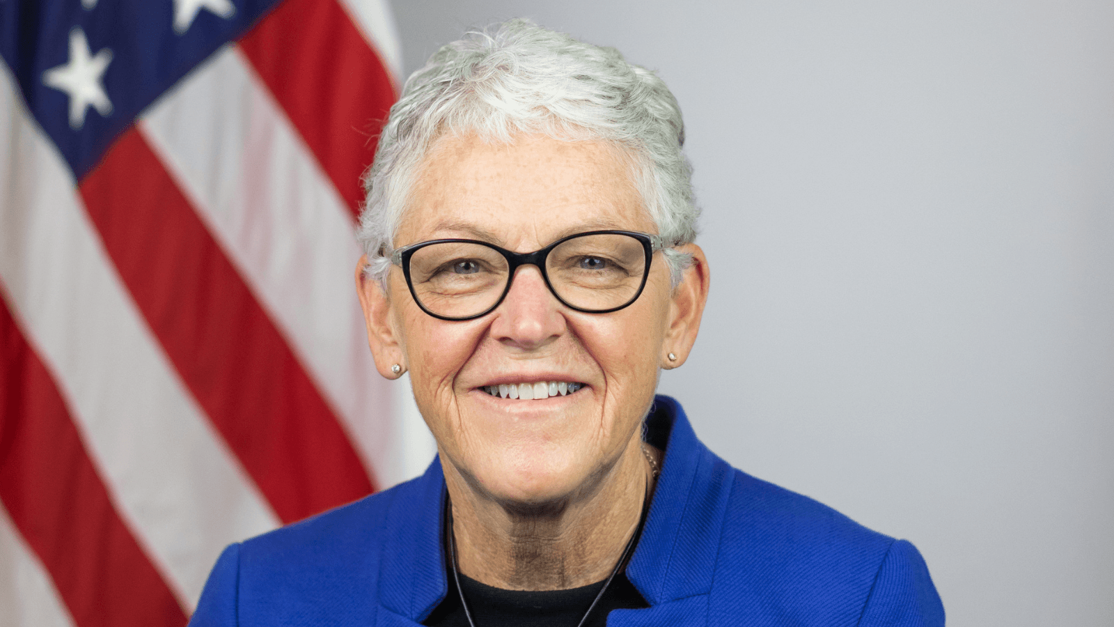 Headshot of Gina McCarthy