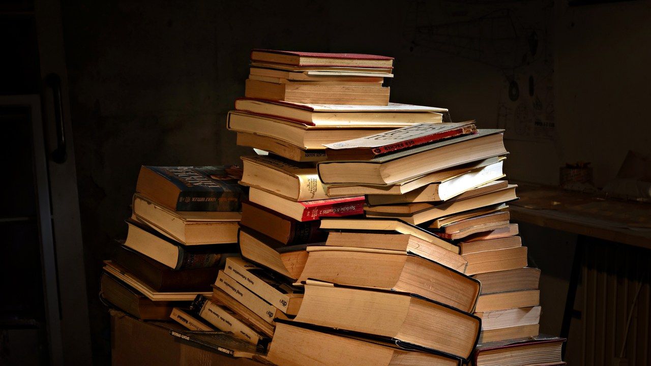 How the State, Prisons, and Guards Keep Books from Incarcerated People