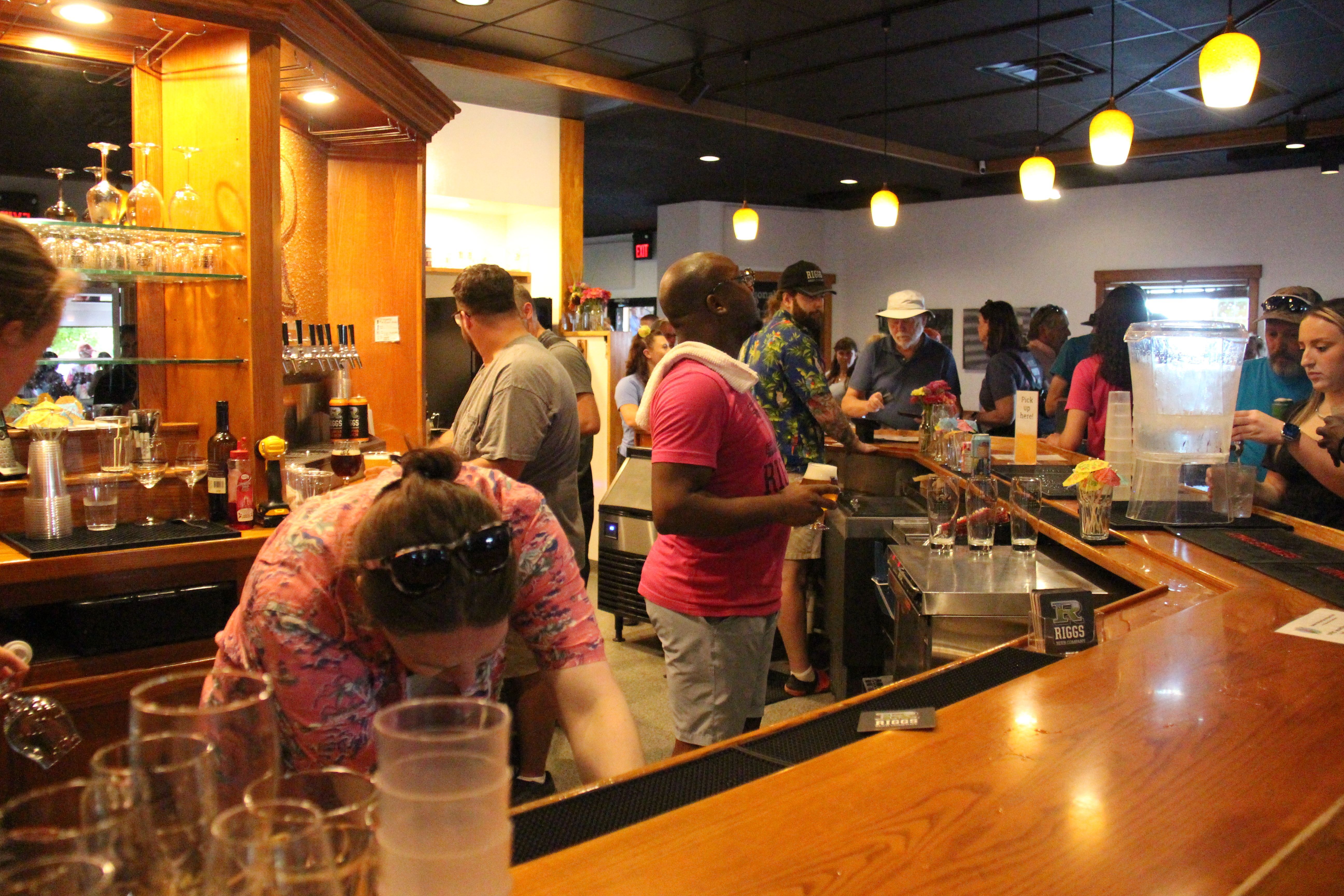 bar