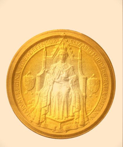 EP-1060 - Carved Plaque of the Great Seal  of the UK, with Queen Elizabeth II on her Throne,  Gold Gilded
