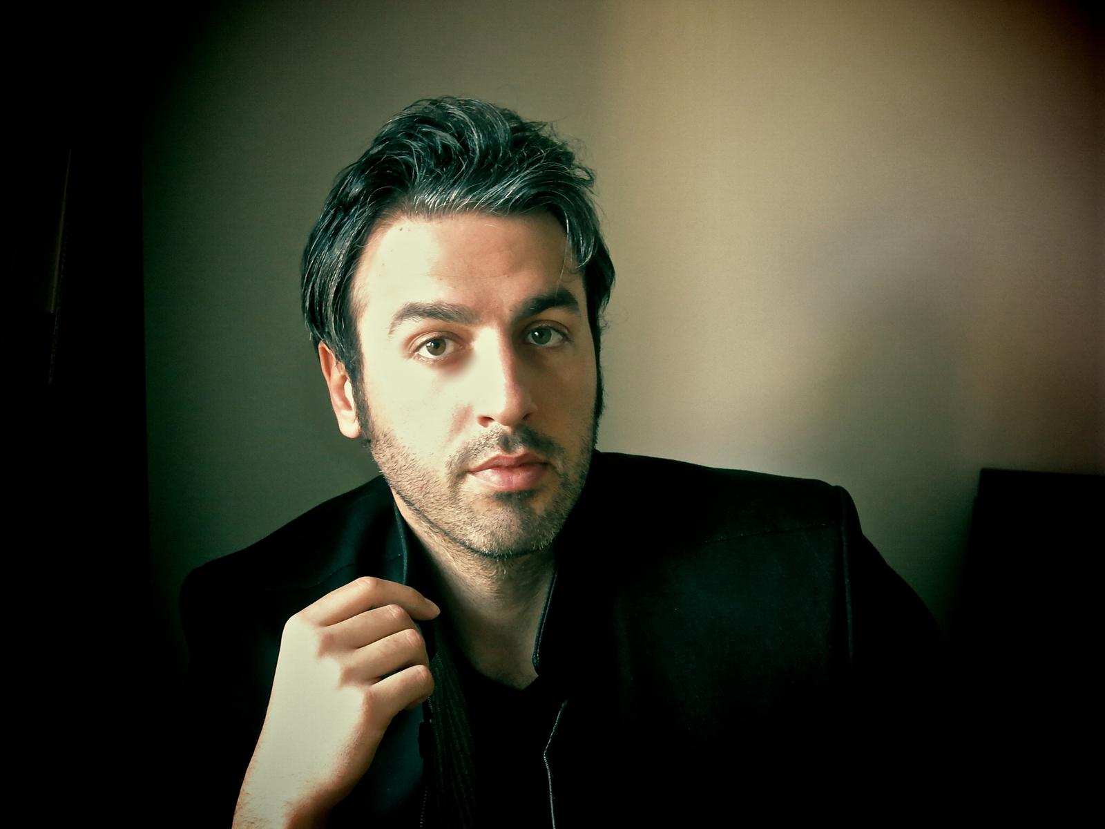An Evening with Ari Hest