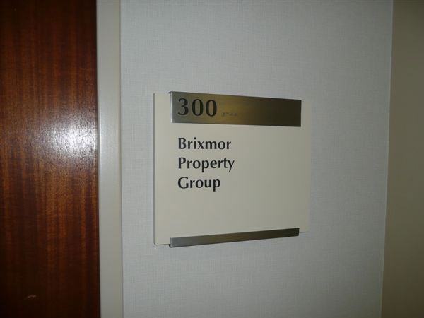 Brixmor Suite Sign