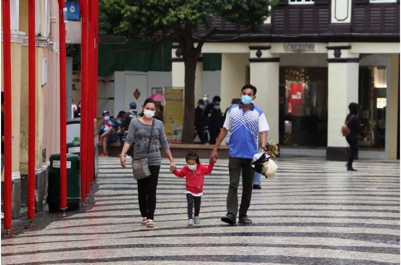 Fewer Chinese are choosing to have large families. Is that a bad thing? 