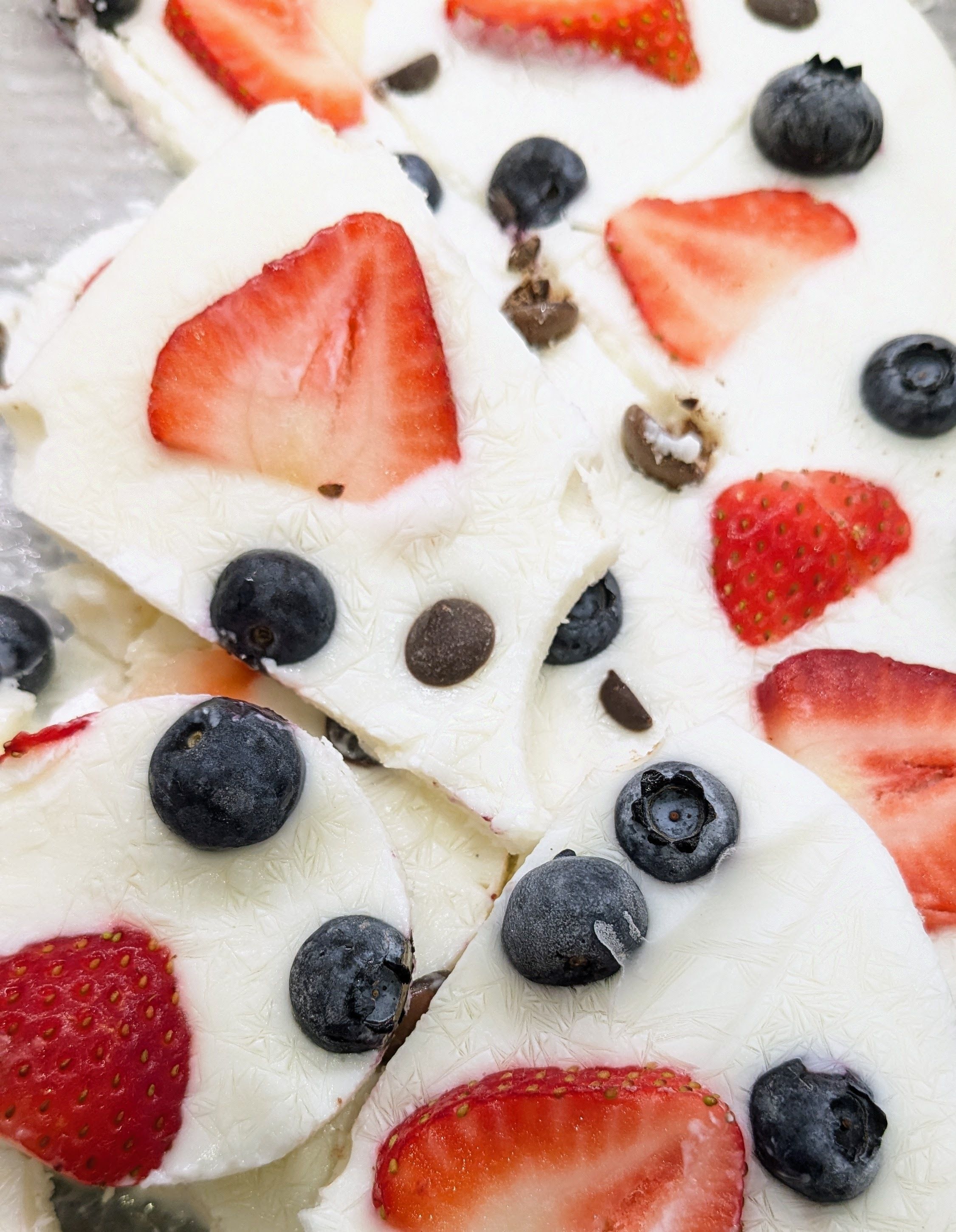 Dark Chocolate and Berry Yogurt Bark