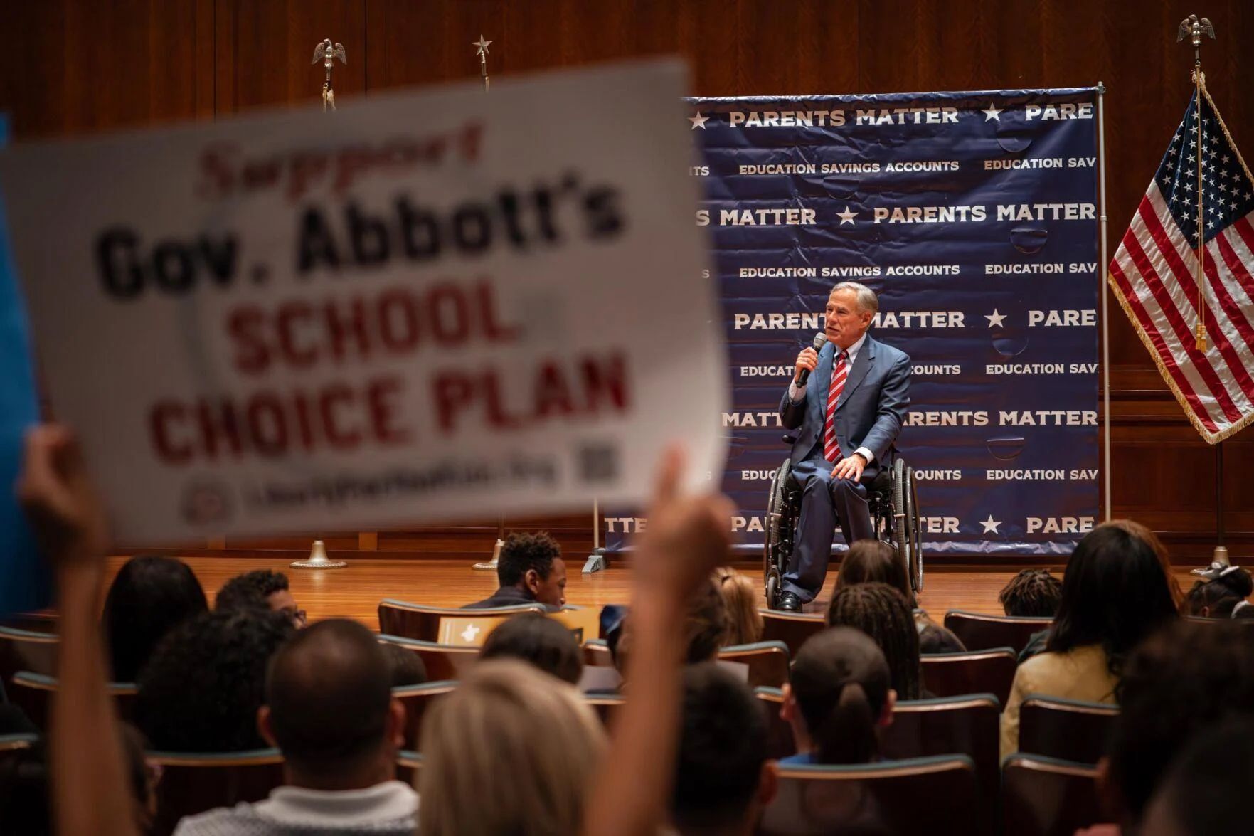 Abbott’s School Choice Hopes Alive with 10 House Incumbents Ousted, Sent to Runoffs