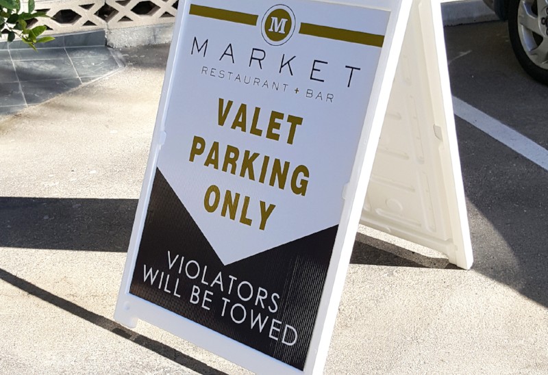 event signs a frames banners custom event signage trade show