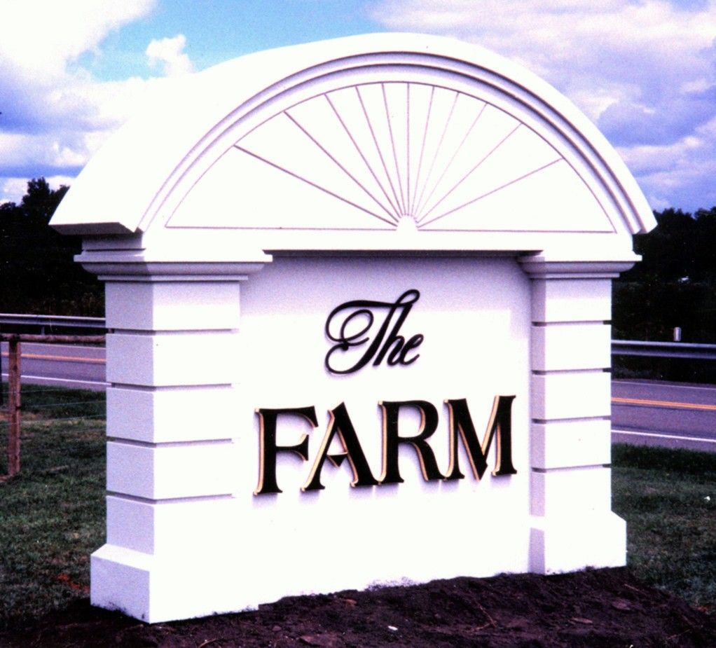 O24003- Farm Monument Sign for Driveway Entrance