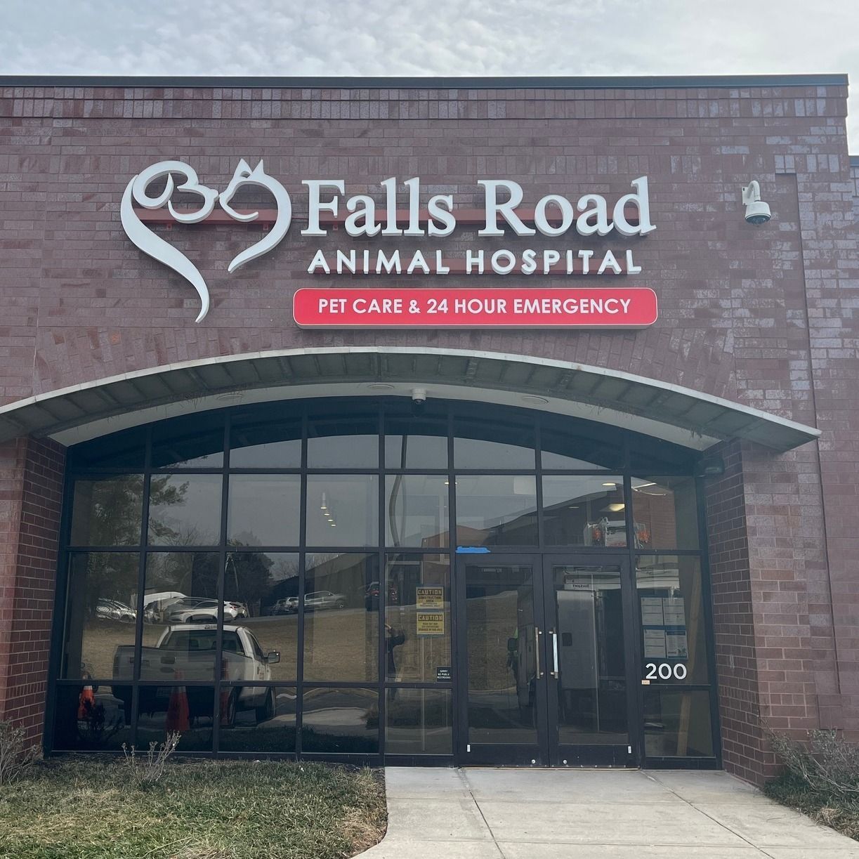 Falls road animal hospital