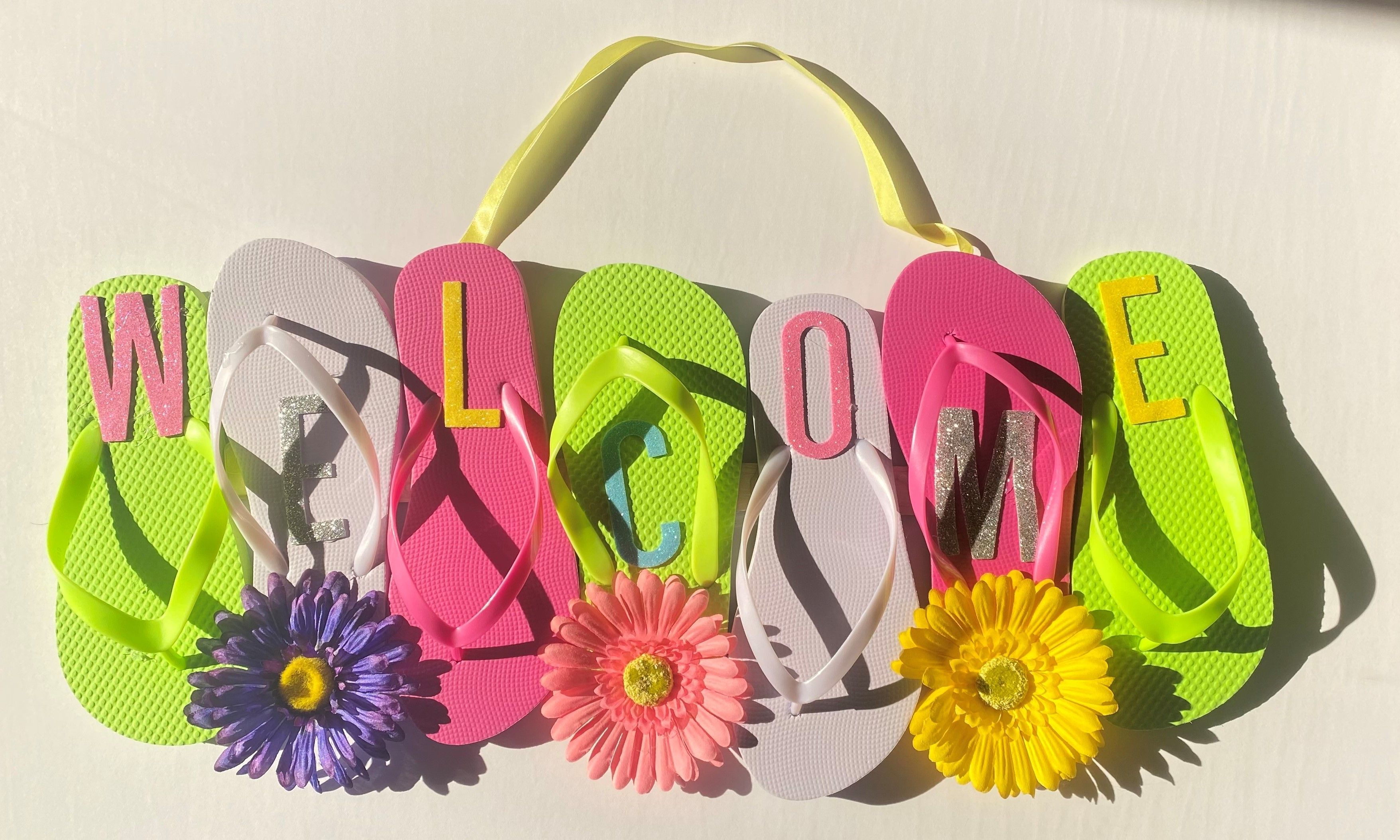 flip flop door hanging