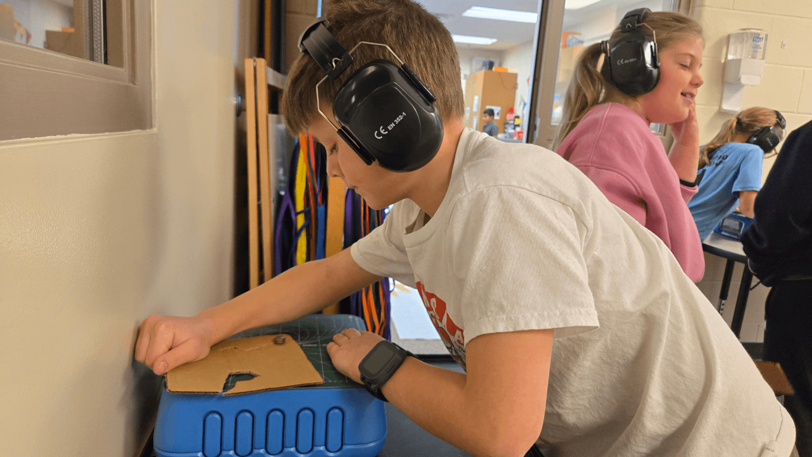 Safe Saws for Creative Minds