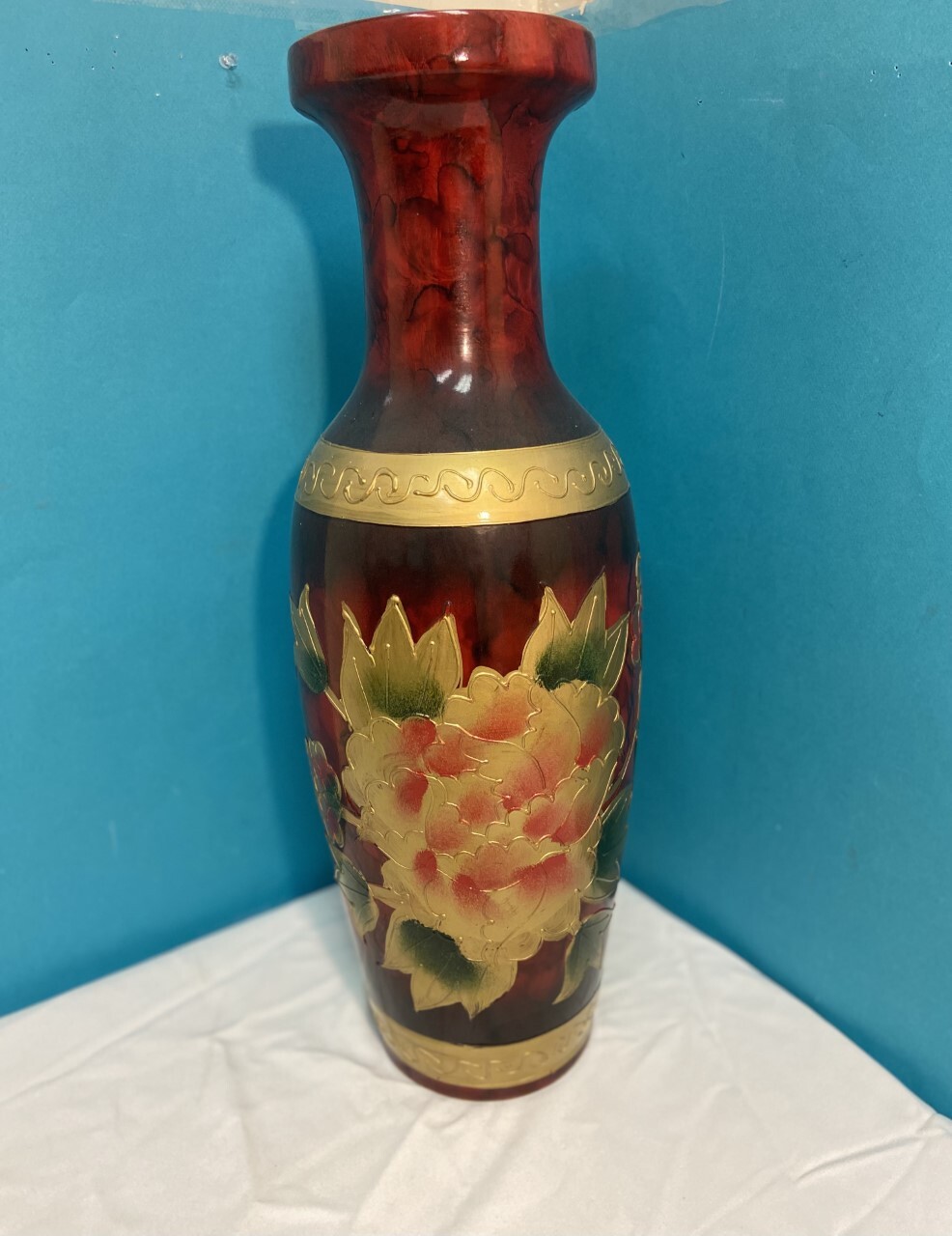 Glass Red Patterned Vase