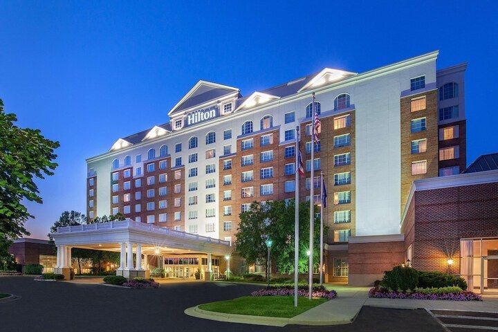 Photo of Hilton Polaris Hotel exterior