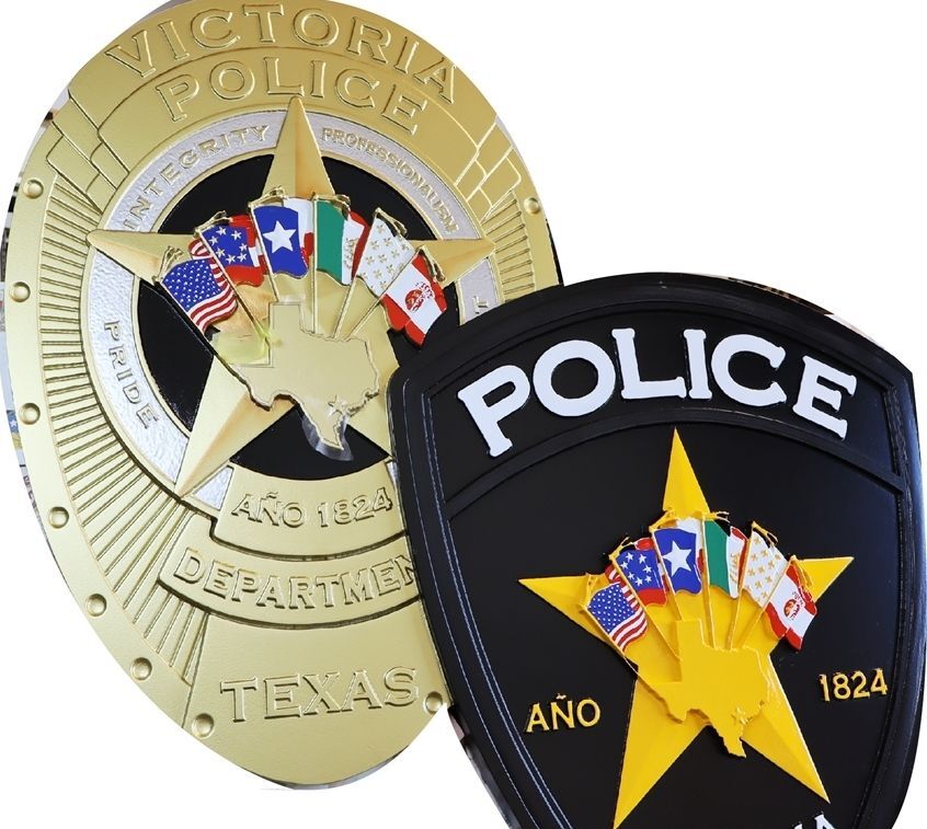 PP-1938 - Carved 2.5-D Multi-Level Plaque of the Badge and Shoulder Patch of the Police of Victoria, Texas 