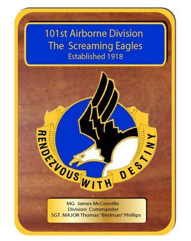 MP-3340- Engraved  Command  Plaque, "The Screaming Eagles" 101st Airborne Division,  US Army (USA), Personalized,  Mahogany Wood with Brass Plates 