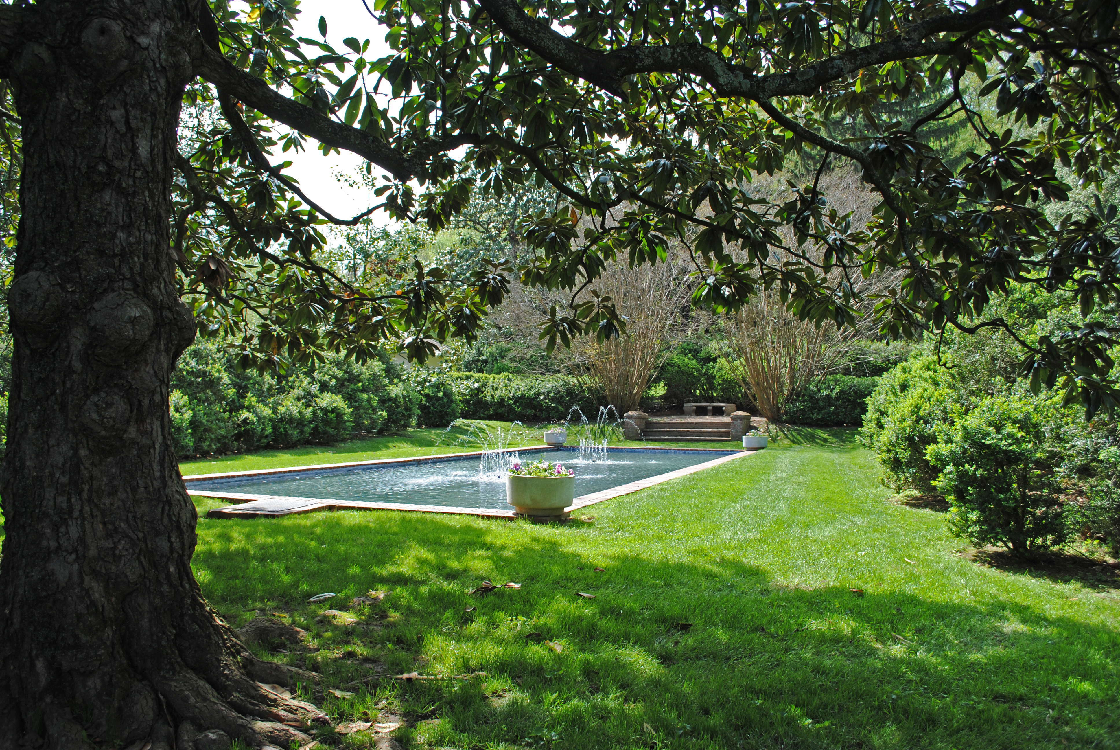 Your donation of $50 will help with the repair and maintenance of the beloved fountain in Morven Park’s formal gardens.