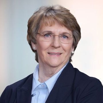 Linda Smith