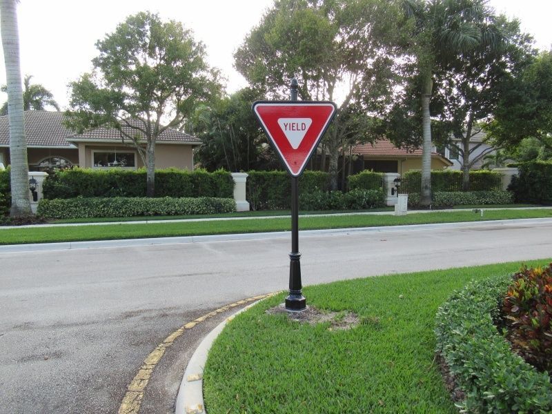 Yield Street Signs