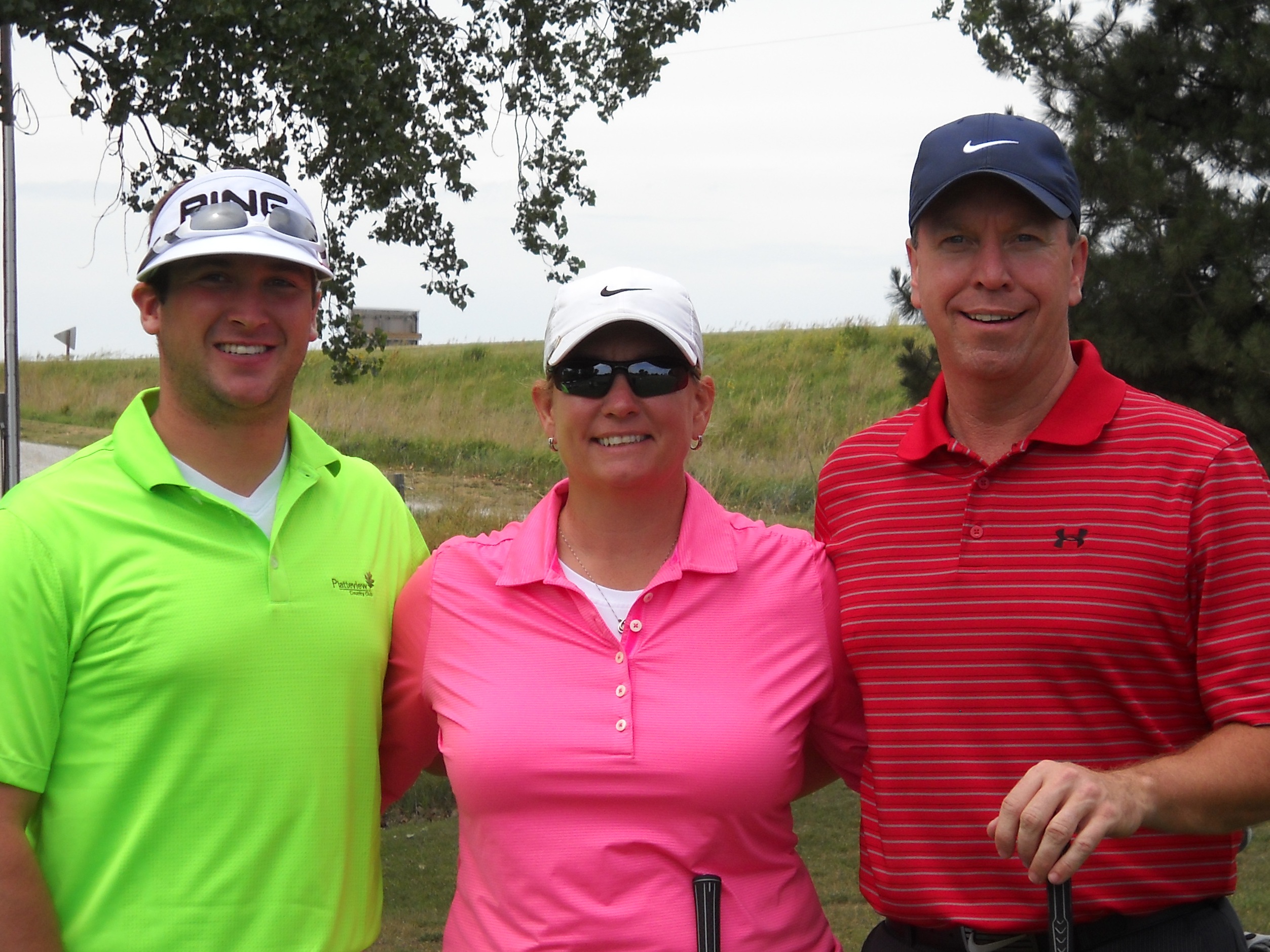 Golfers tee up to raise money for emergency generator