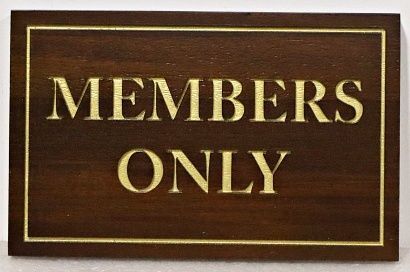E14501 - Carved Wood Grain "Members Only" Sign