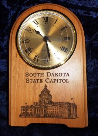 State Capitol - Clock, Mantel