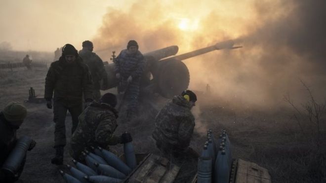 Ukraine crisis: Five soldiers killed in clashes in east.