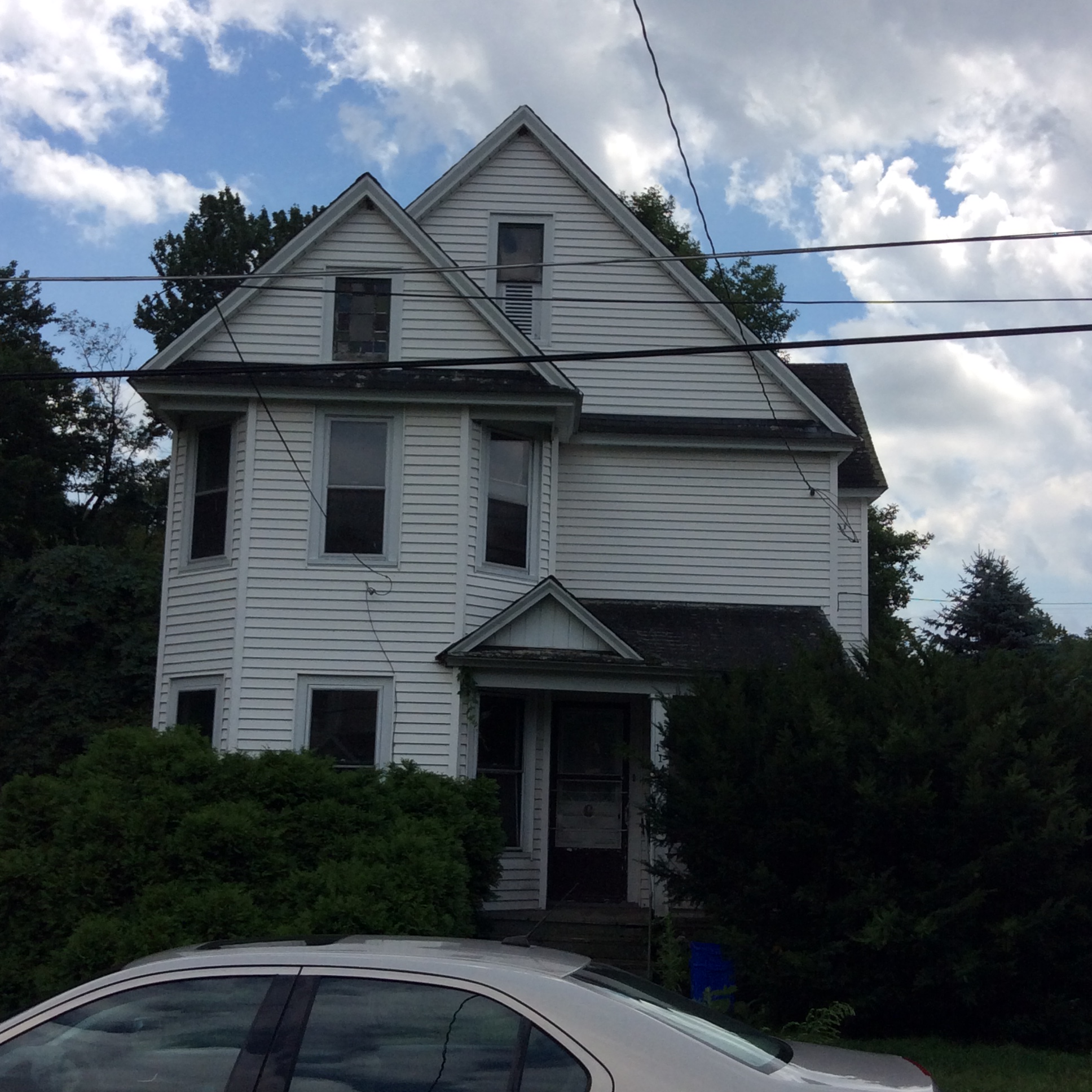 A lady in waiting in Jermyn, Pa.