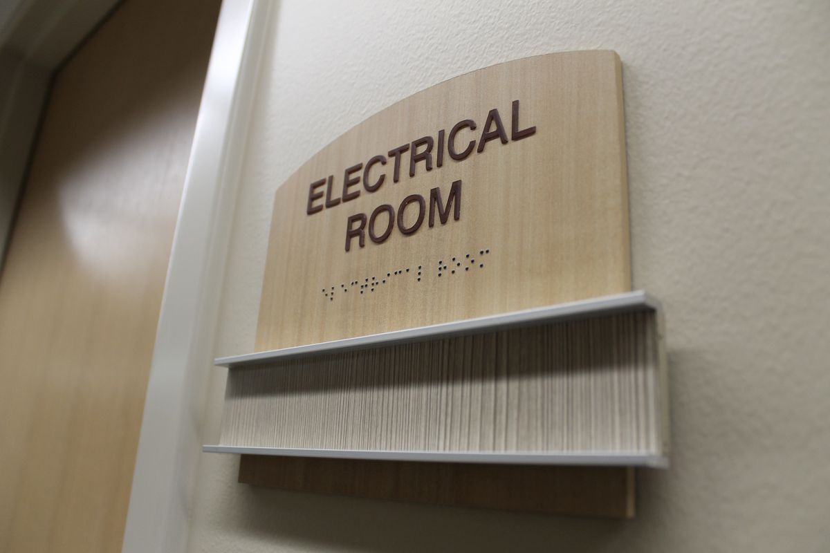 ADA & WAYFINDING SIGNAGE